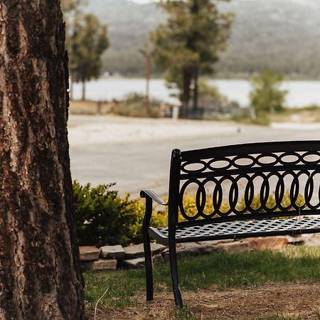 Vintage Lakeside Inn Біг-Бер-Лейк Екстер'єр фото